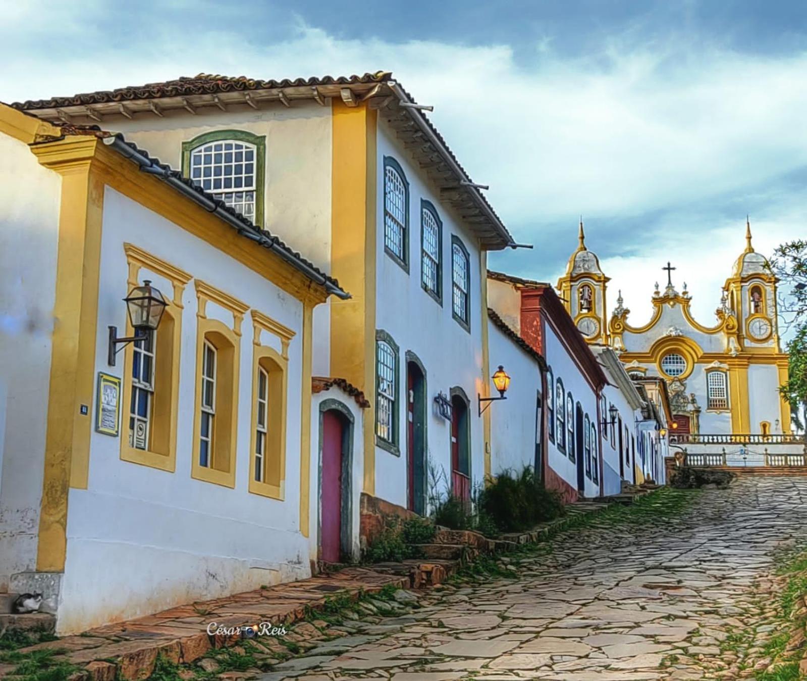 Antiquario & Pousada Da Matriz Hotell Tiradentes Exteriör bild